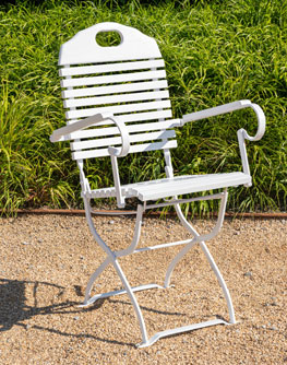 Outdoor-Farbe für Möbel & Spielgeräte