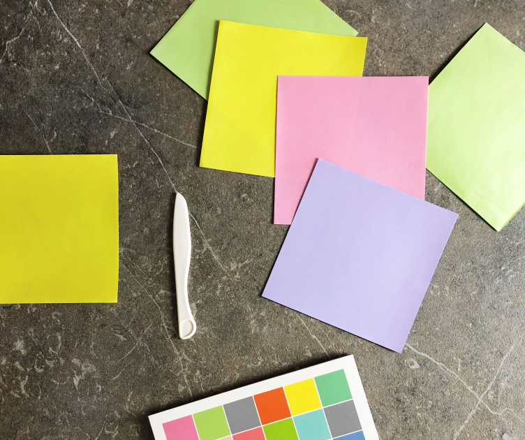 Material für Origami-Hasen